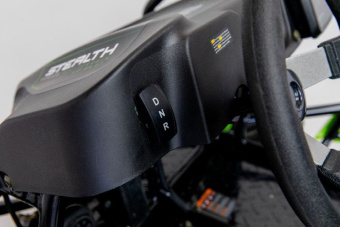 Аккумуляторный Двухместный карт для бездорожья GREENWORKS 82V GK52400 без аккумулятора и зарядного устройства