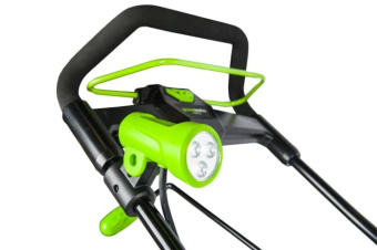 Аккумуляторный снегоуборщик  GREENWORKS GD40SBA 40V 51 см (2600607) с 4 Ач аккумулятором и зарядным устройством
