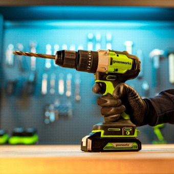 Аккумуляторная дрель-шуруповерт GREENWORKS 24V GD24DD60 (3704107CUC) бесщеточная с 2-мя 2 Ач аккумуляторами и зарядным устройством